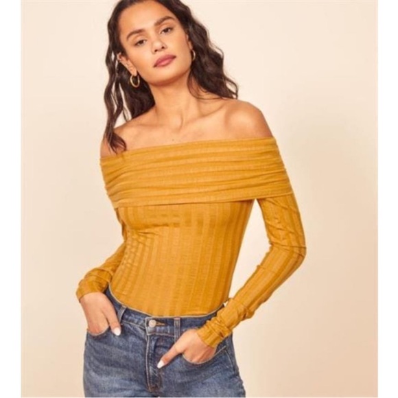 Reformation Yellow Ribbed Roxy Off Shoulder Top - Picture 7 of 7